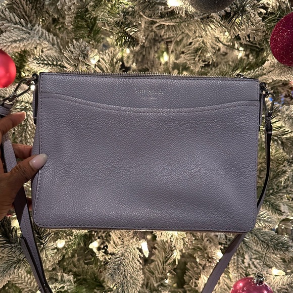 BEAUTIFUL Lavender Kate Spade crossbody !! - Picture 1 of 3